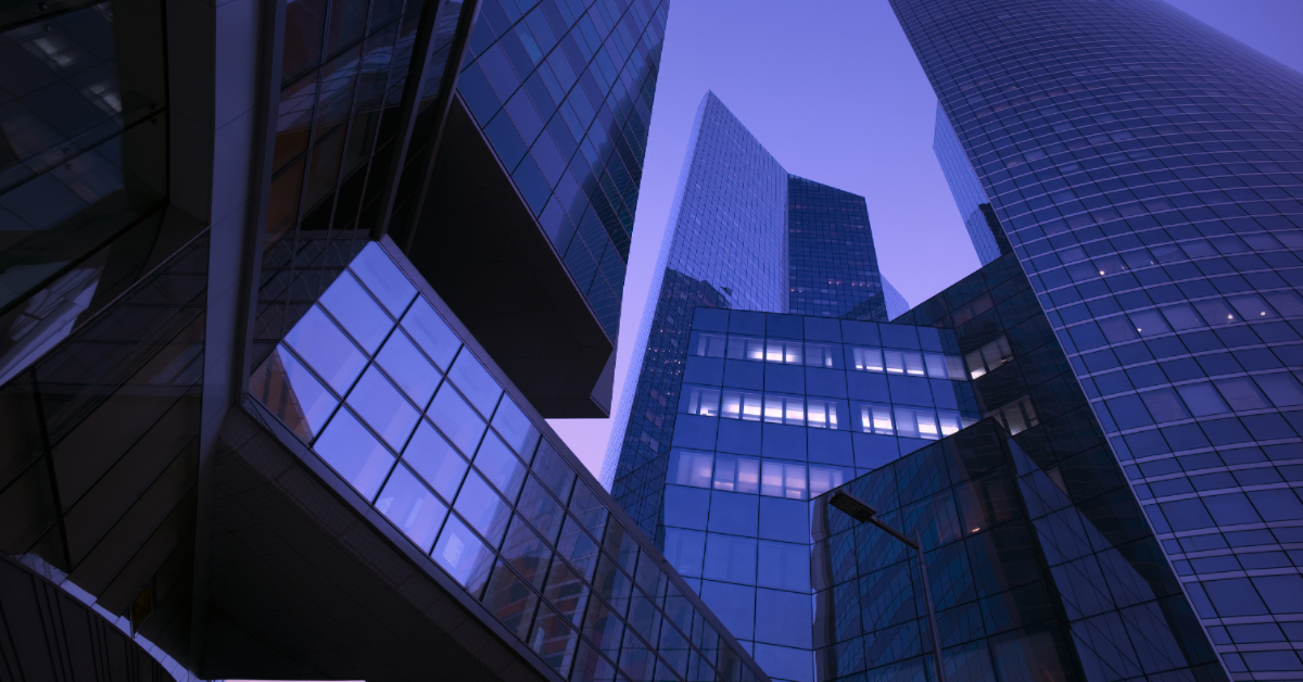 Why Chicago Office Complexes Are Vulnerable Without Smart Access Controls