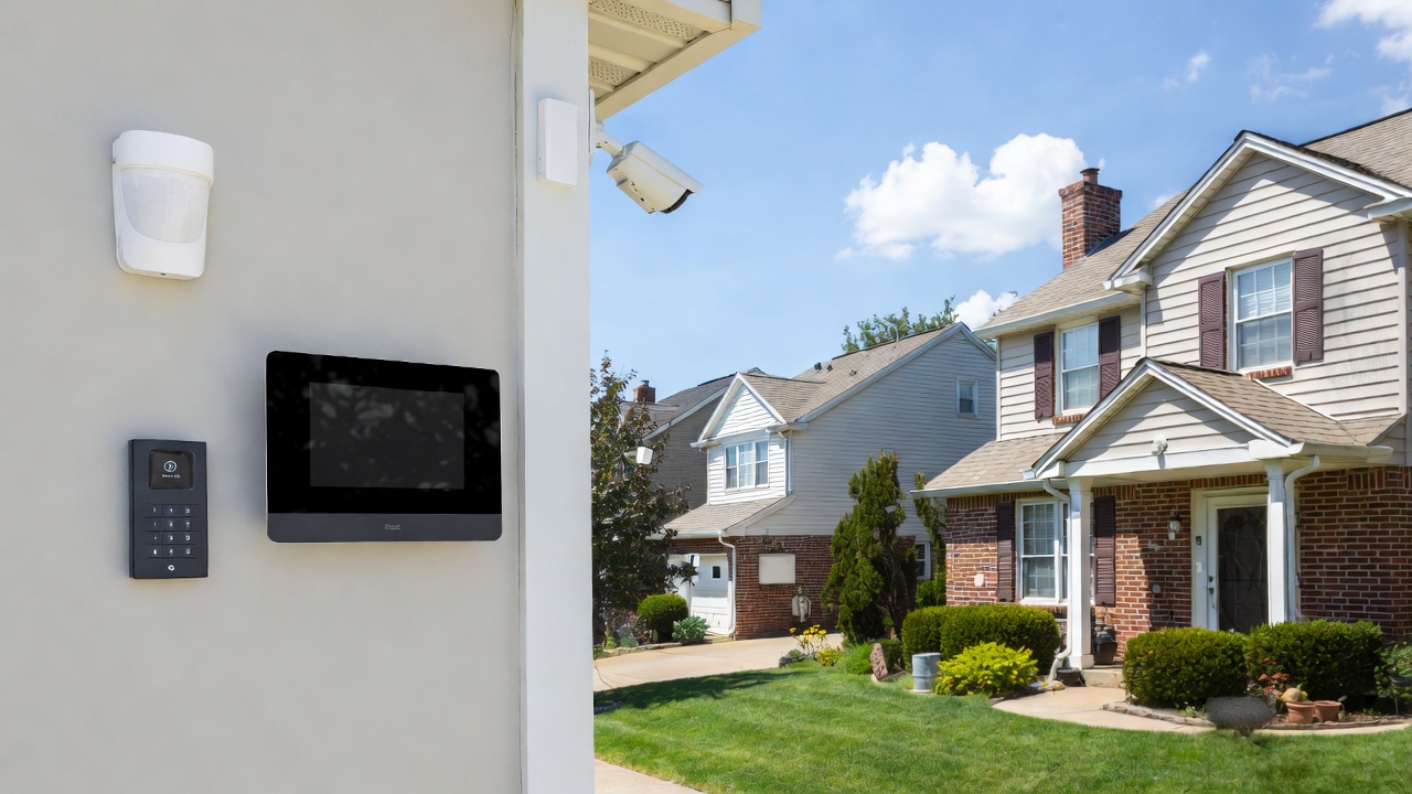 Landline Retirement in Illinois What Homeowners Need to Do Now